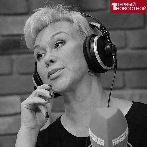 Известная российская теле- и радиоведущая Юлия Норкина скоропостижно скончалась в возрасте 53 лет от инфаркта Об этом сообщил ее супруг, телеведущий Андрей Норкин: Юльчонка больше нет. Здесь, в