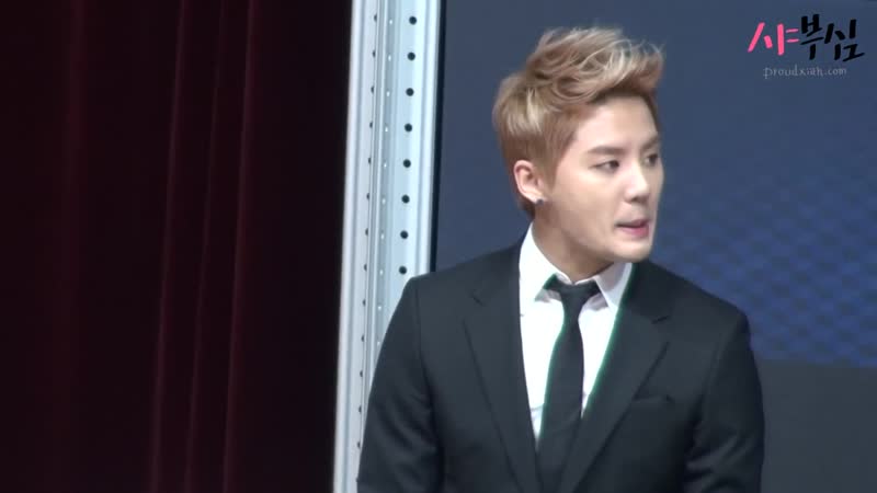 121017JYj한일교류종합전홍보대사_XIAjunsu